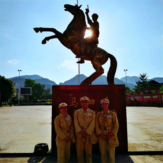 不忘初心 牢记使命|双蚁药业助力忻城打赢脱贫攻坚战